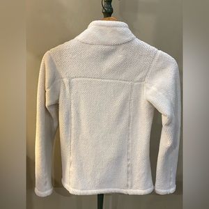 Patagonia size XXS winter white 1/4 snap fleece